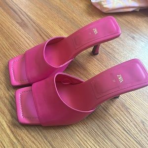 zara pink heels!